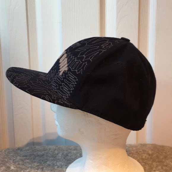 New York billed hat acrylic/wool blend - Picture 3 of 6